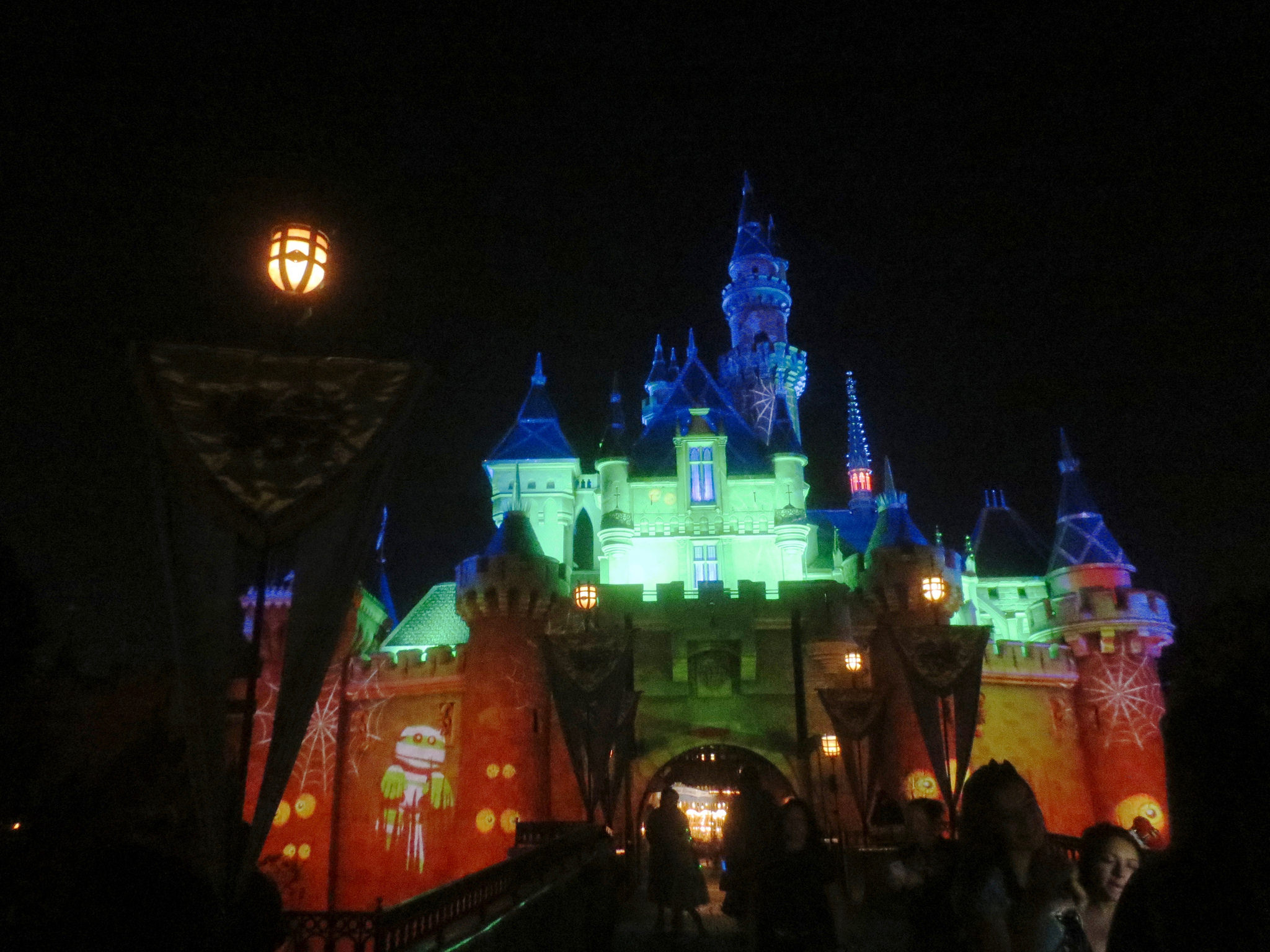 Disneyland halloween party